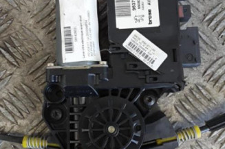 Leve vitre electrique avant droit PEUGEOT 307
