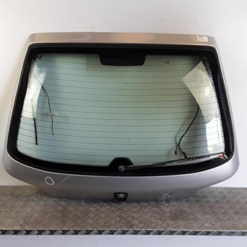 Malle/Hayon arriere PEUGEOT 306 Malle/Hayon arriere PEUGEOT 306