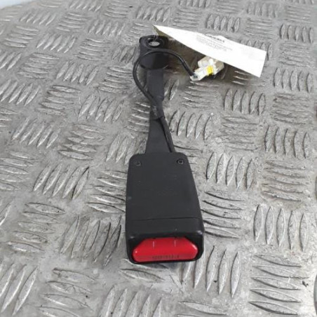 Attache ceinture avant gauche CITROEN DS4 Photo n°1