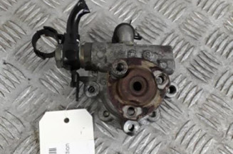 Pompe de direction VOLKSWAGEN GOLF 4 Photo n°1
