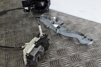 Serrure avant droit PEUGEOT 308 1
