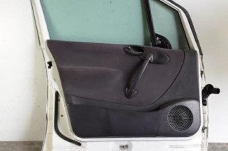 Porte avant gauche MERCEDES CLASSE A 168 Photo n°4