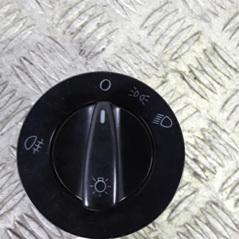 Commande de phare VOLKSWAGEN POLO 3