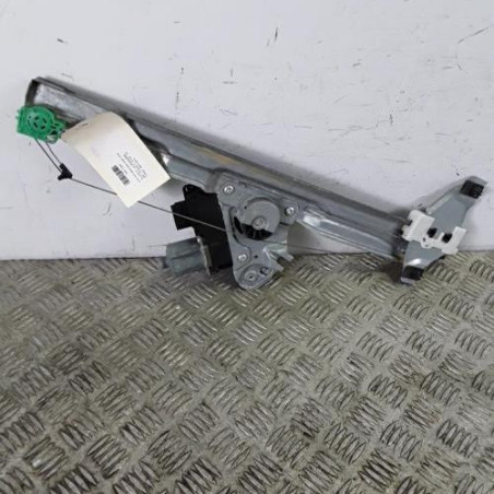 Leve vitre electrique avant droit PEUGEOT 308 1 Photo n°1