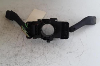 Com (Bloc Contacteur Tournant+Commodo Essuie Glace+Commodo Phare) VOLKSWAGEN GOLF 4