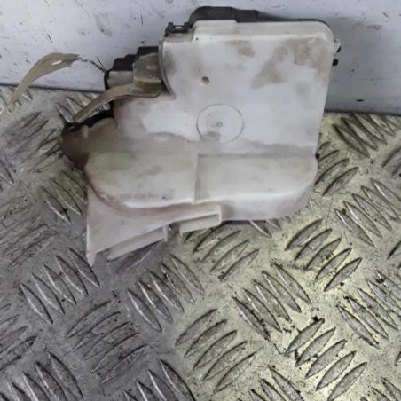 Serrure arriere gauche VOLKSWAGEN POLO 3