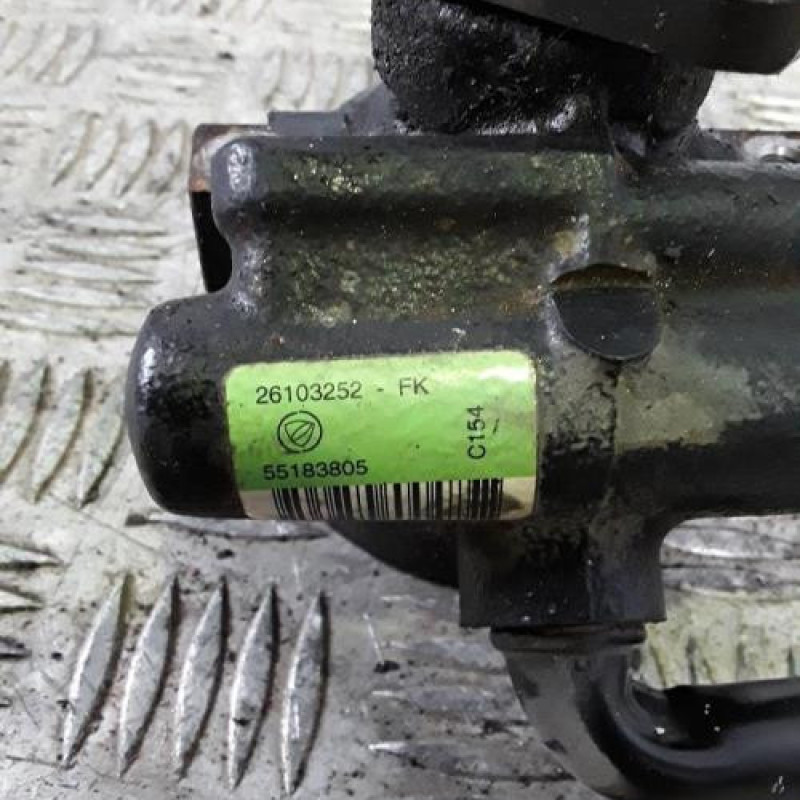 Pompe hydraulique ALFA ROMEO 147 Pompe hydraulique ALFA ROMEO 147