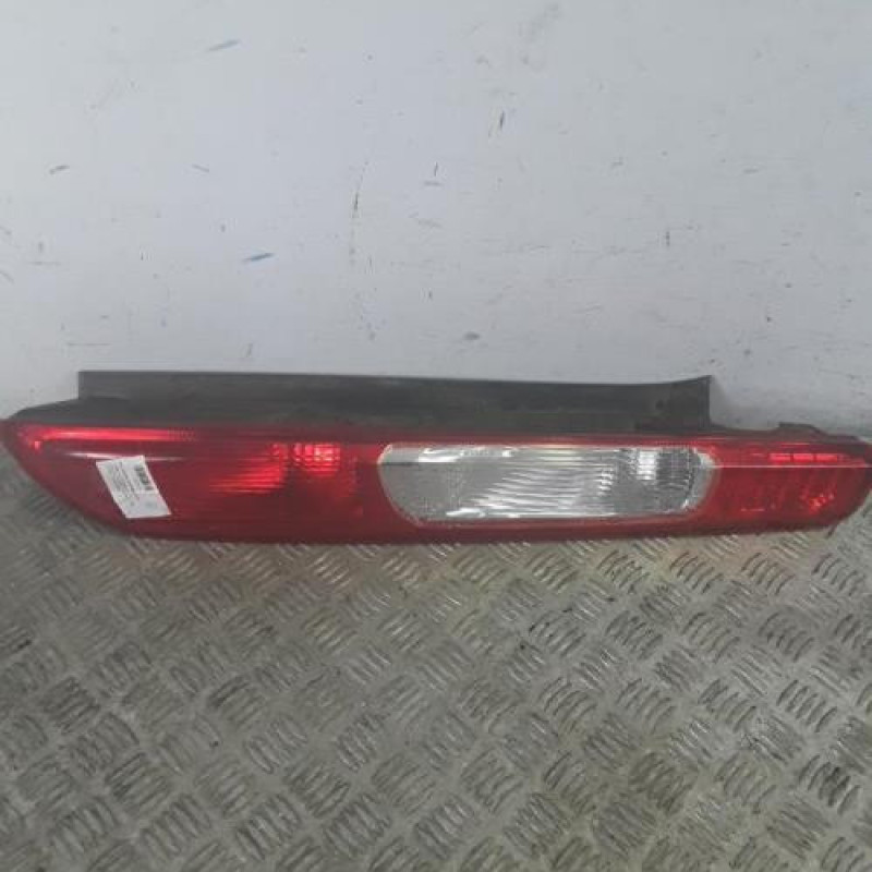 Feu arriere principal droit (feux) FORD FOCUS 2 Feu arriere principal droit (feux) FORD FOCUS 2
