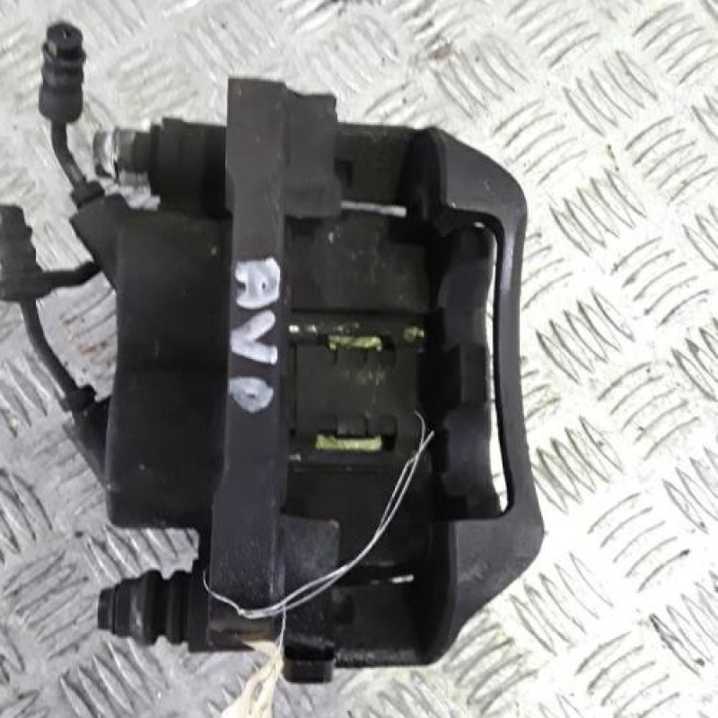 Etrier avant droit (freinage) RENAULT MASTER 2 Etrier avant droit (freinage) RENAULT MASTER 2