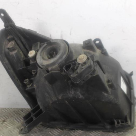Optique avant principal gauche (feux)(phare) TOYOTA RAV4 2