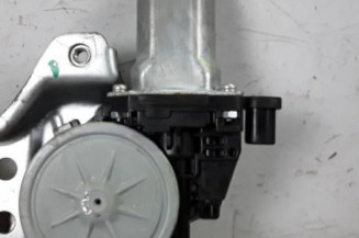 Leve vitre electrique arriere droit SUZUKI SWIFT 3