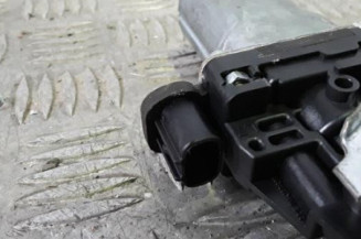 Leve vitre electrique arriere droit SUZUKI SWIFT 3 Photo n°3