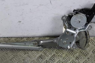 Leve vitre electrique avant droit SUZUKI SWIFT 3 Photo n°1