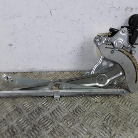 Leve vitre electrique avant gauche SUZUKI SWIFT 3 Photo n°1