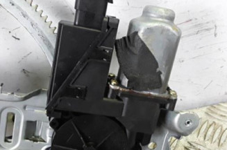 Leve vitre electrique avant droit OPEL CORSA C