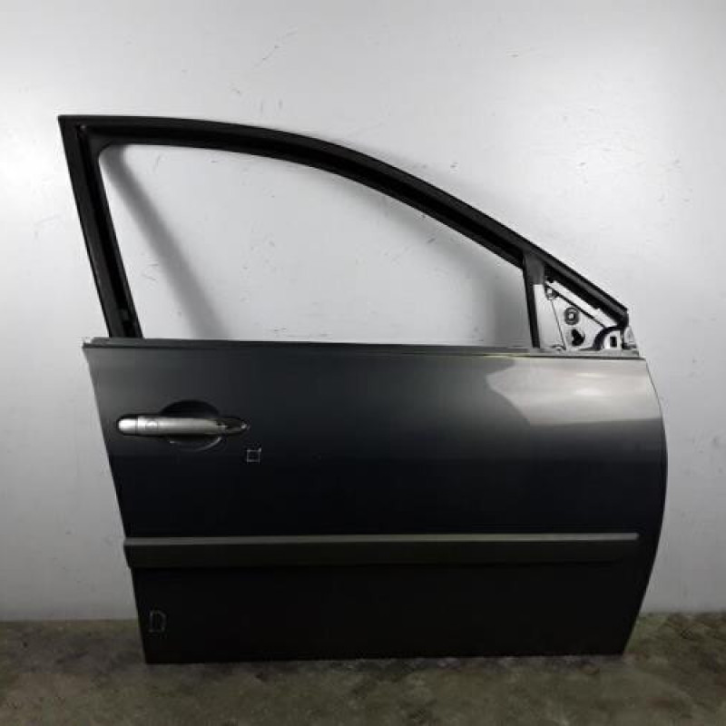 Porte avant droit RENAULT MEGANE 2 Porte avant droit RENAULT MEGANE 2