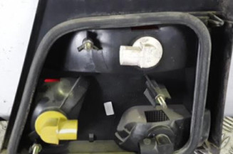 Feu arriere secondaire gauche (feux) PEUGEOT 806