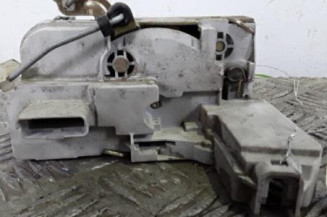 Serrure avant gauche PEUGEOT 307