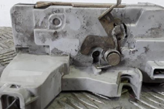 Serrure arriere droit PEUGEOT 307