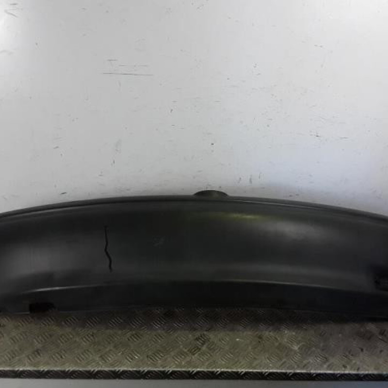 Pare choc arriere OPEL CORSA B Pare choc arriere OPEL CORSA B