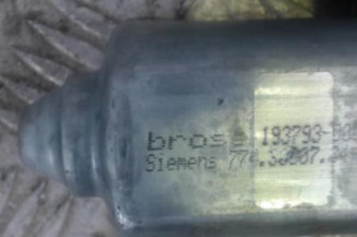 Leve vitre electrique avant droit OPEL CORSA B
