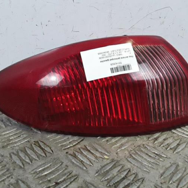 Feu arriere principal gauche (feux) ALFA ROMEO 147