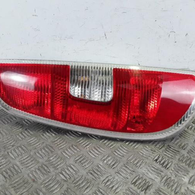 Feu arriere principal gauche (feux) SKODA ROOMSTER