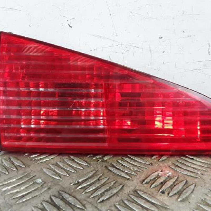 Feu arriere secondaire gauche (feux) PEUGEOT 607