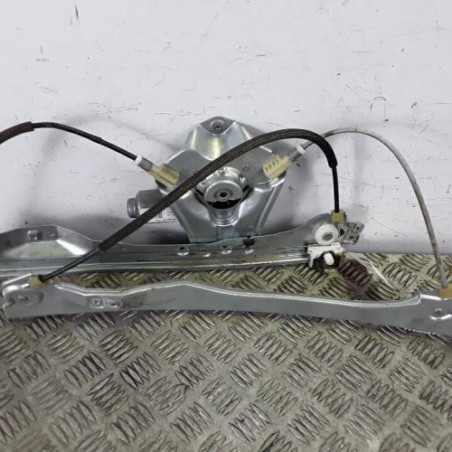 Leve vitre electrique avant gauche RENAULT CLIO 3 Photo n°1