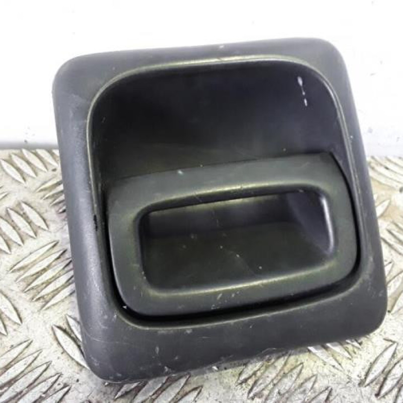 Poignee porte avant gauche PEUGEOT BOXER 2 Poignee porte avant gauche PEUGEOT BOXER 2