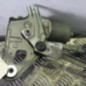 Moteur essuie glace avant gauche PEUGEOT 3008 1