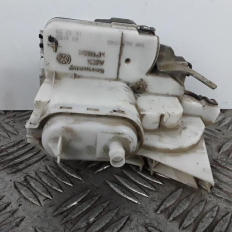 Serrure arriere droit VOLKSWAGEN POLO 3