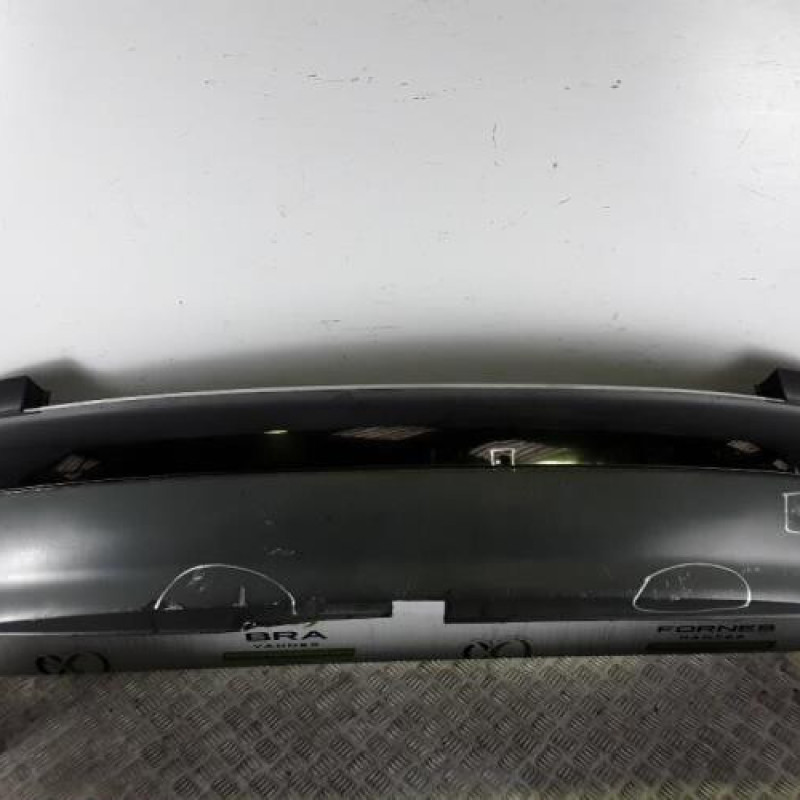 Pare choc arriere AUDI A4 2 Pare choc arriere AUDI A4 2