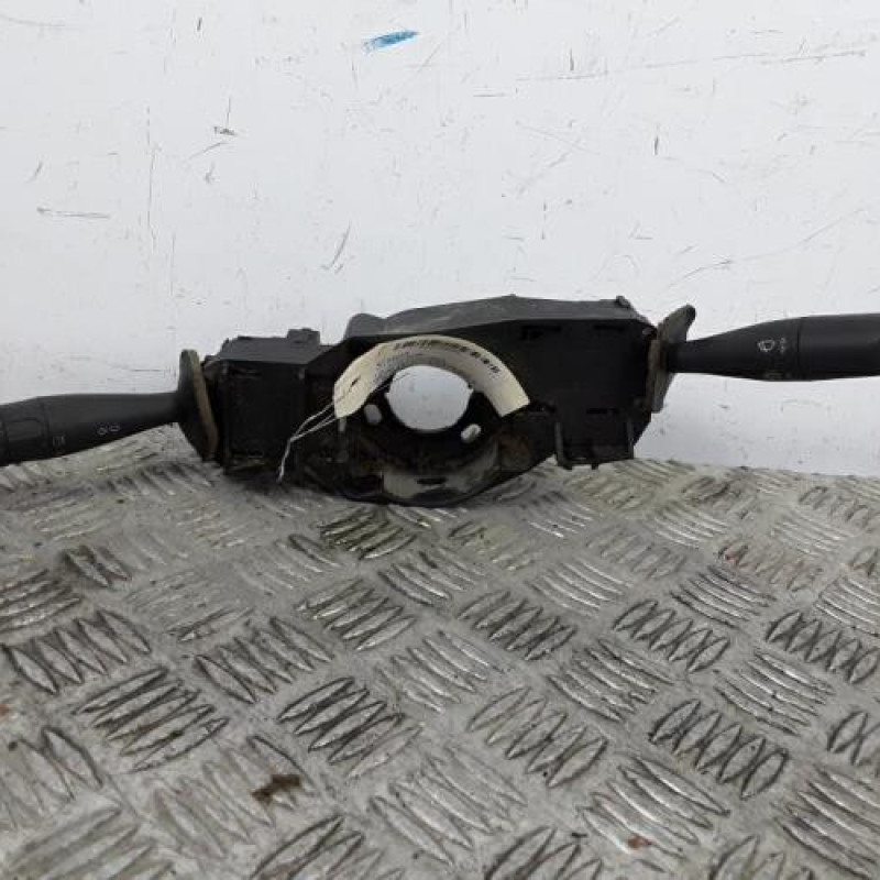 Com (Bloc Contacteur Tournant+Commodo Essuie Glace+Commodo Phare) CITROEN BERLINGO 1