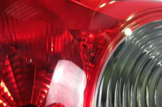 Feu arriere principal droit (feux) OPEL AGILA B