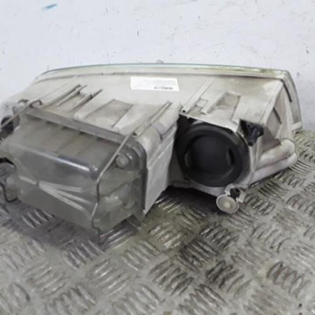 Optique avant principal gauche (feux)(phare) SKODA OCTAVIA 2