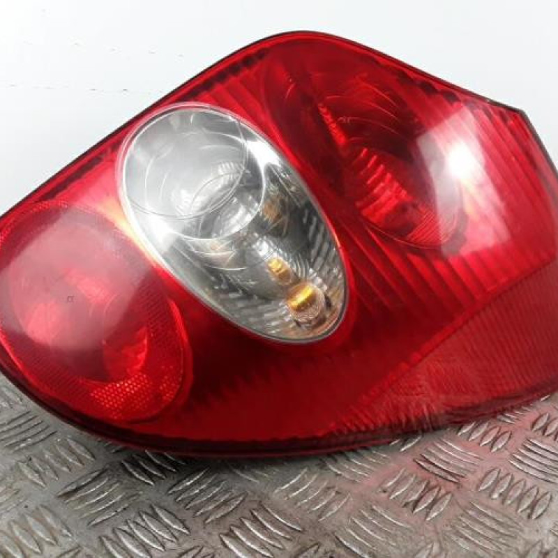 Feu arriere principal droit (feux) RENAULT LAGUNA 2