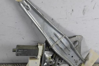 Leve vitre electrique arriere droit TOYOTA AVENSIS 2 Photo n°3