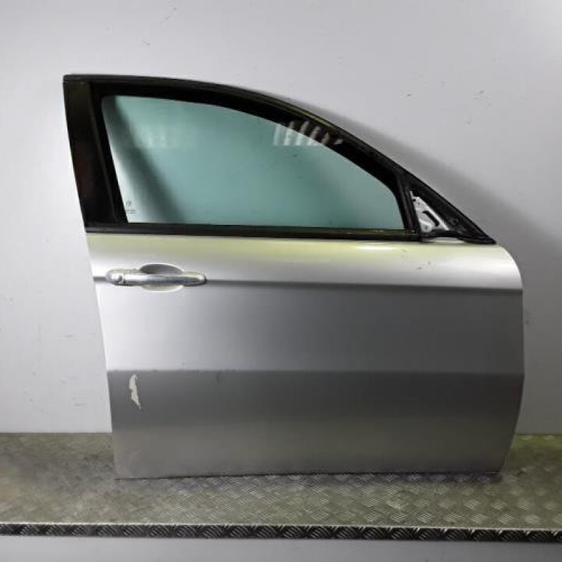 Porte avant droit ALFA ROMEO 147 Porte avant droit ALFA ROMEO 147
