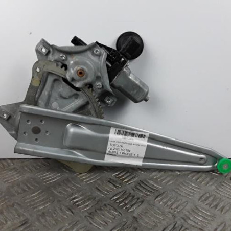 Leve vitre electrique arriere droit TOYOTA AURIS 1 Photo n°1