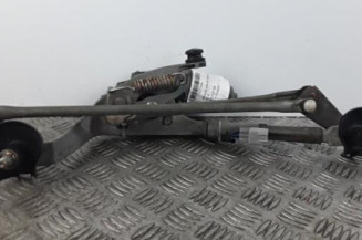 Moteur essuie glace avant TOYOTA AURIS 1