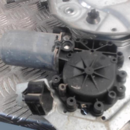 Leve vitre electrique avant droit RENAULT LAGUNA 1