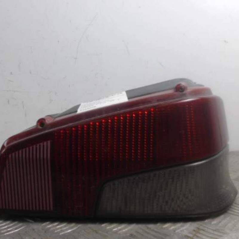 Feu arriere principal droit (feux) PEUGEOT 106