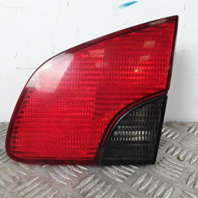 Feu arriere secondaire droit (feux) PEUGEOT 406