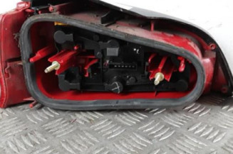 Feu arriere principal droit (feux) PEUGEOT 106