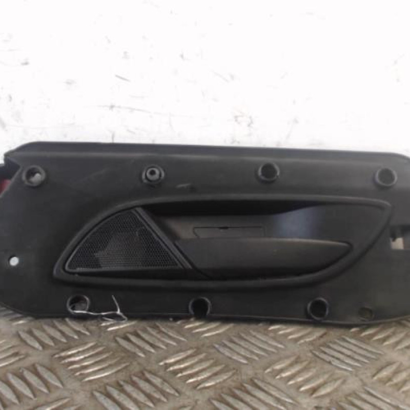 Poignee interieur avant droit FIAT GRANDE PUNTO