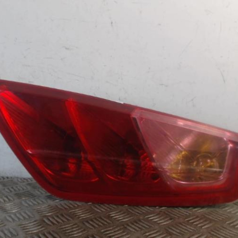 Feu de pare choc arriere droit FIAT GRANDE PUNTO