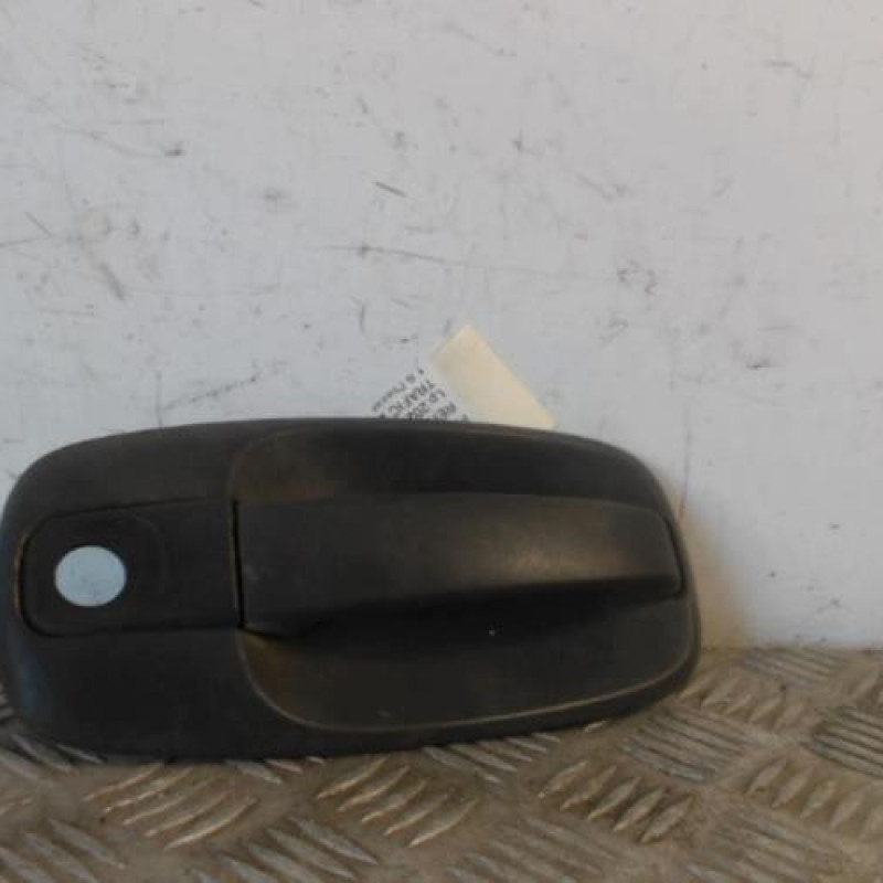 Poignee porte avant gauche RENAULT TRAFIC 2 Poignee porte avant gauche RENAULT TRAFIC 2