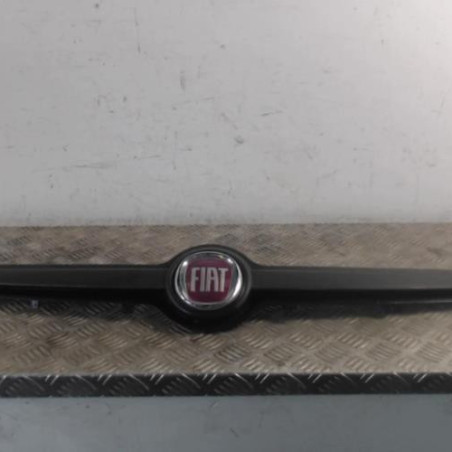 Calandre FIAT PANDA 3 Photo n°1