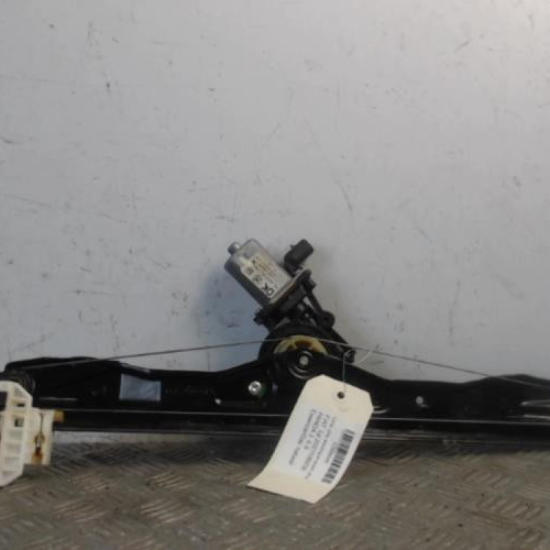 Leve vitre electrique avant droit FIAT PANDA 3